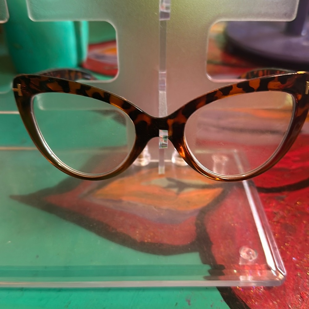 Cat eye reading glasses strength 2.5